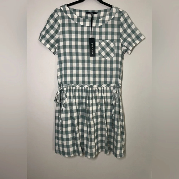 Doe & Rae Dresses & Skirts - Doe &‎ Rae- Gingham Shirt Dress